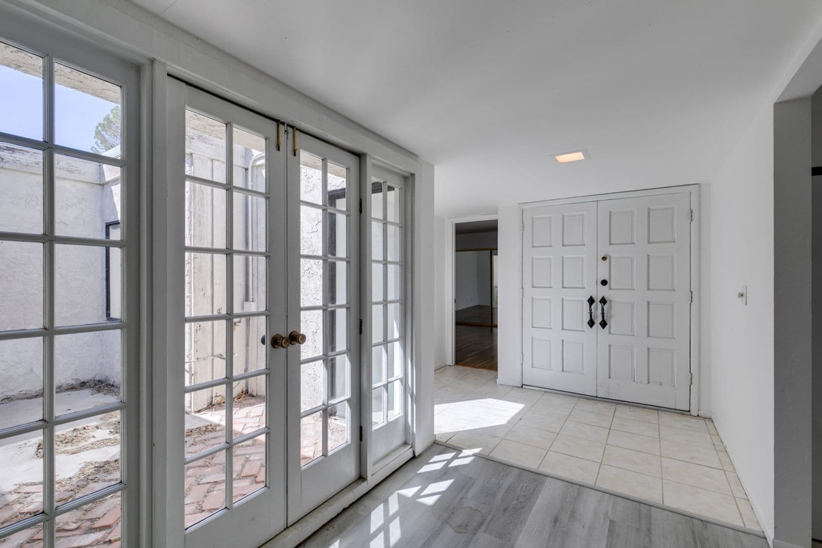 Las Vegas Townhome: 3452 Pino Cir