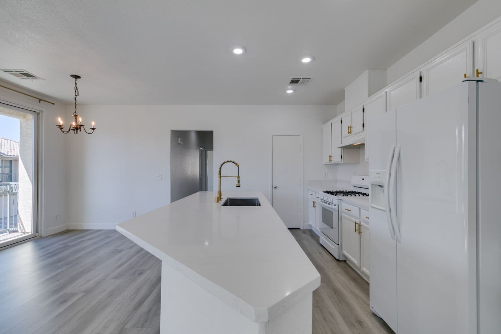 Las Vegas Townhome: 6255 W Arby