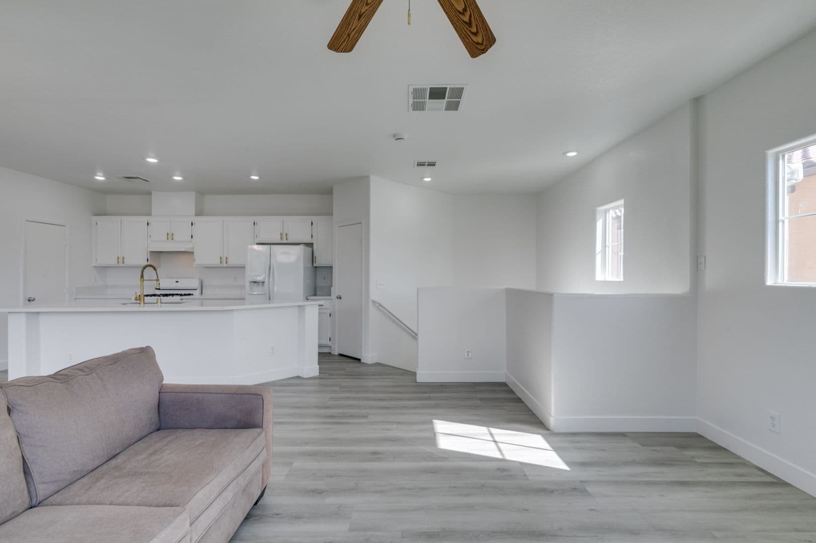 Las Vegas Townhome: 6255 W Arby