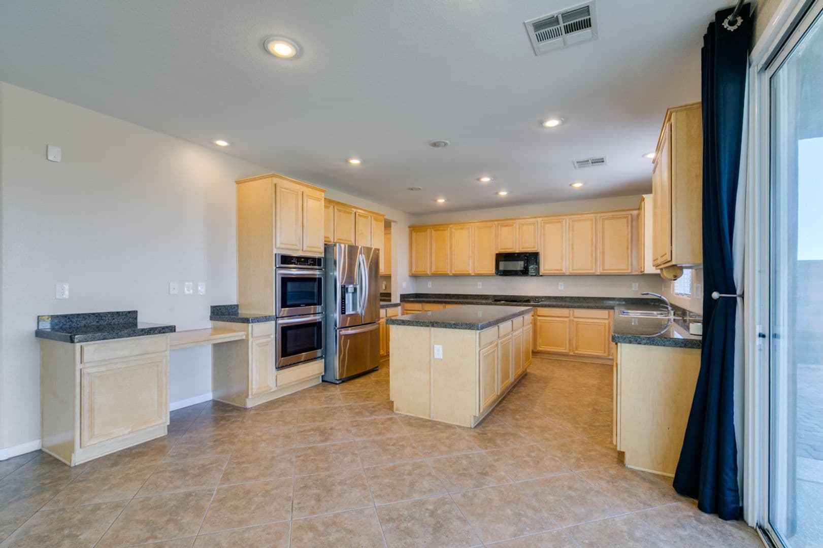 Henderson House: 1178 Yellow Orchid St
