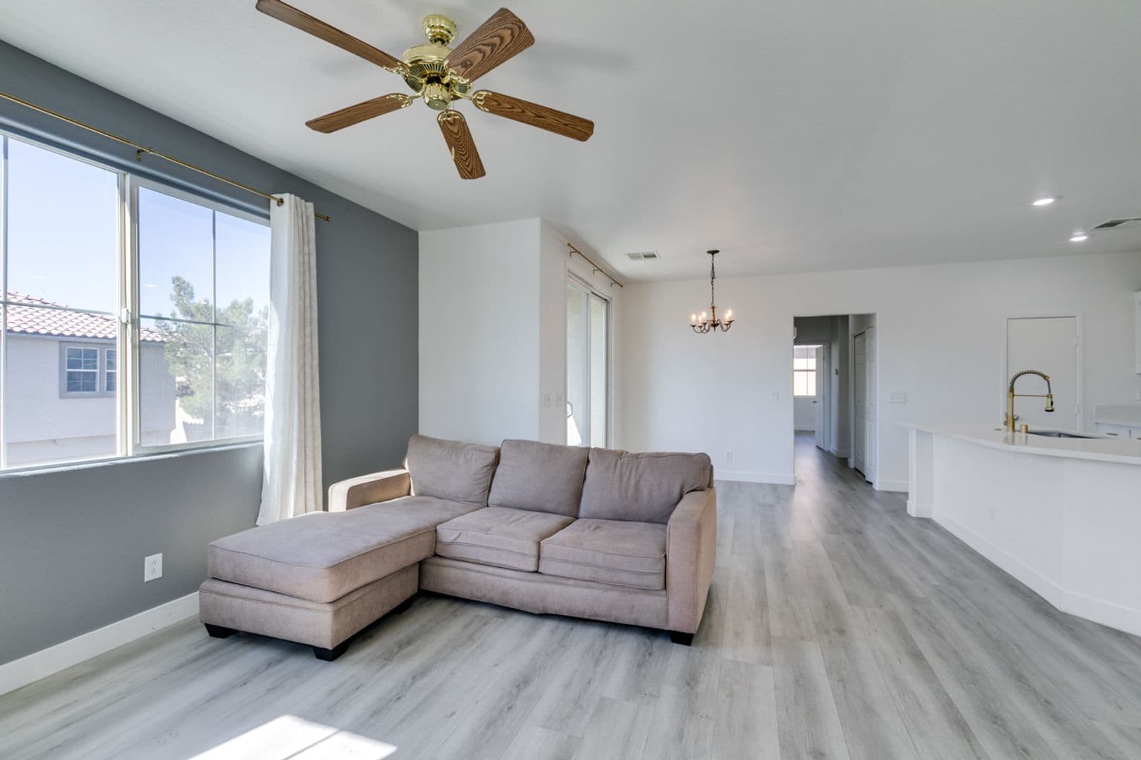 Las Vegas Townhome: 6255 W Arby