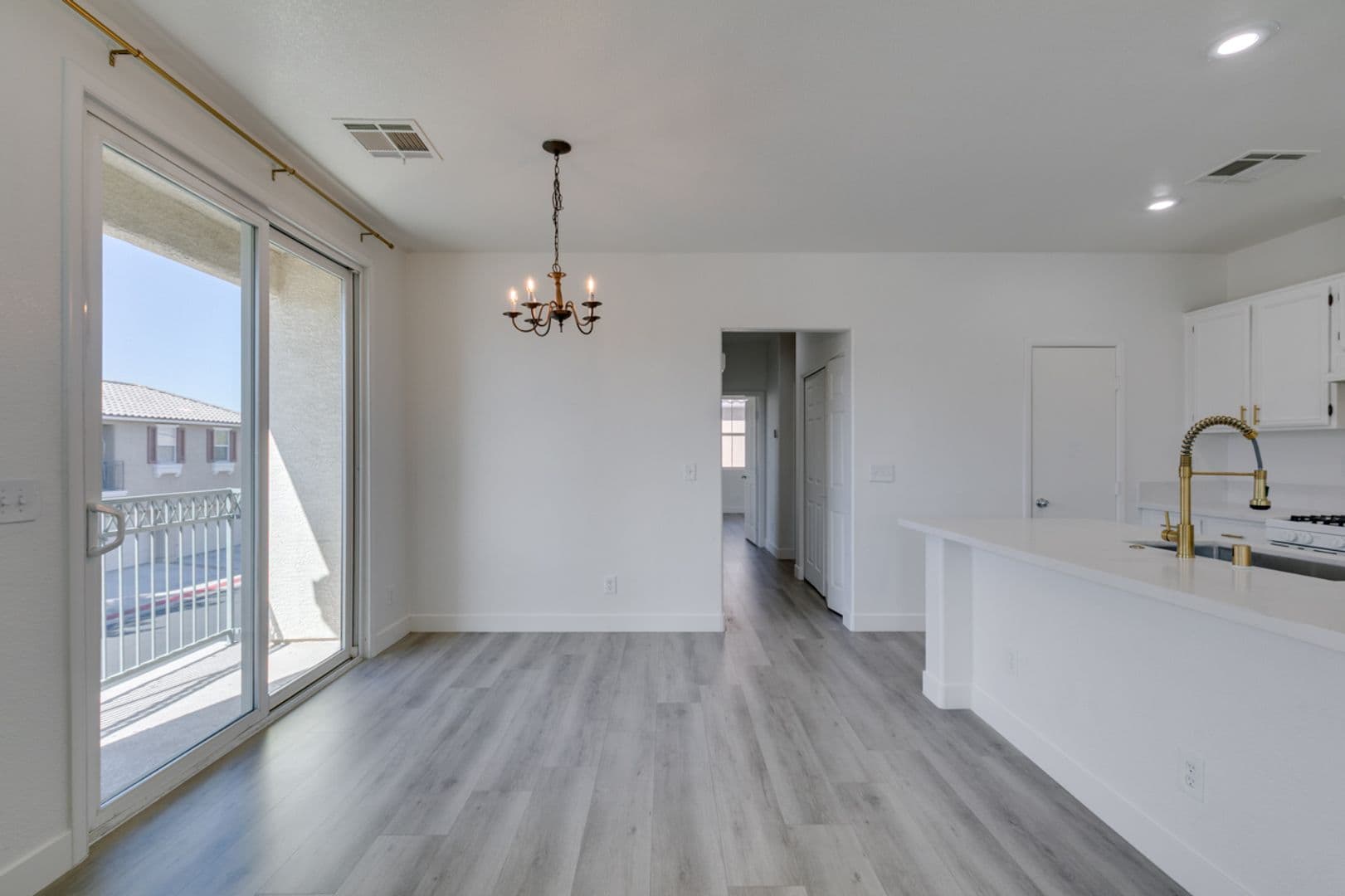 Las Vegas Townhome: 6255 W Arby