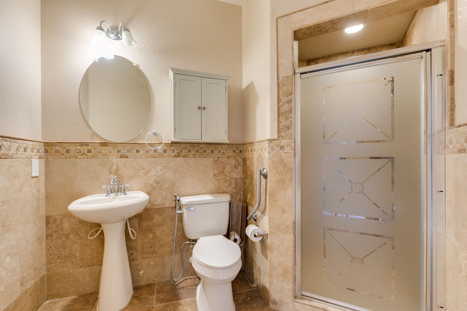 Henderson House: 1178 Yellow Orchid St