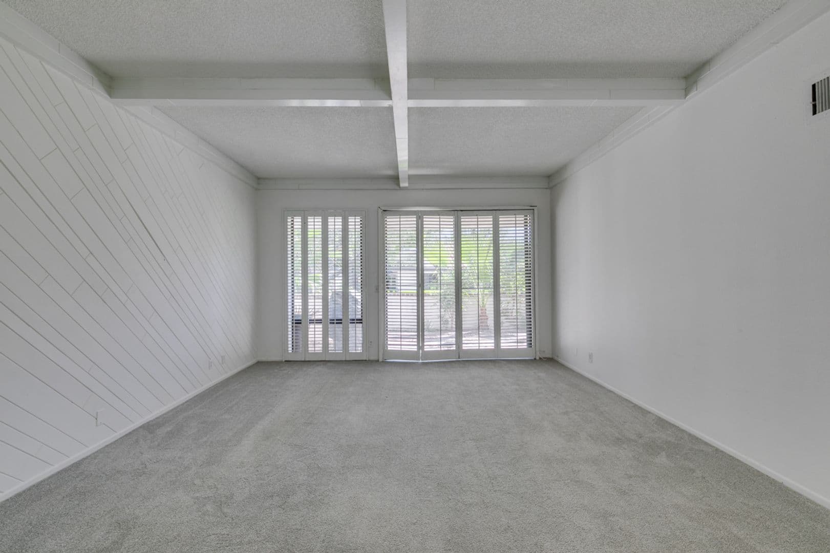 Las Vegas Townhome: 3452 Pino Cir