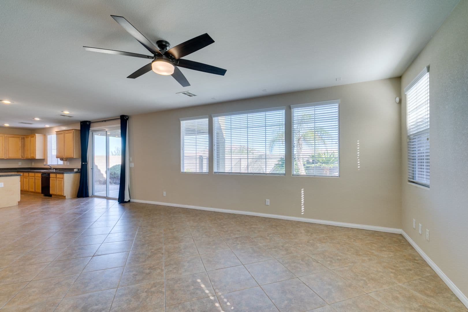 Henderson House: 1178 Yellow Orchid St