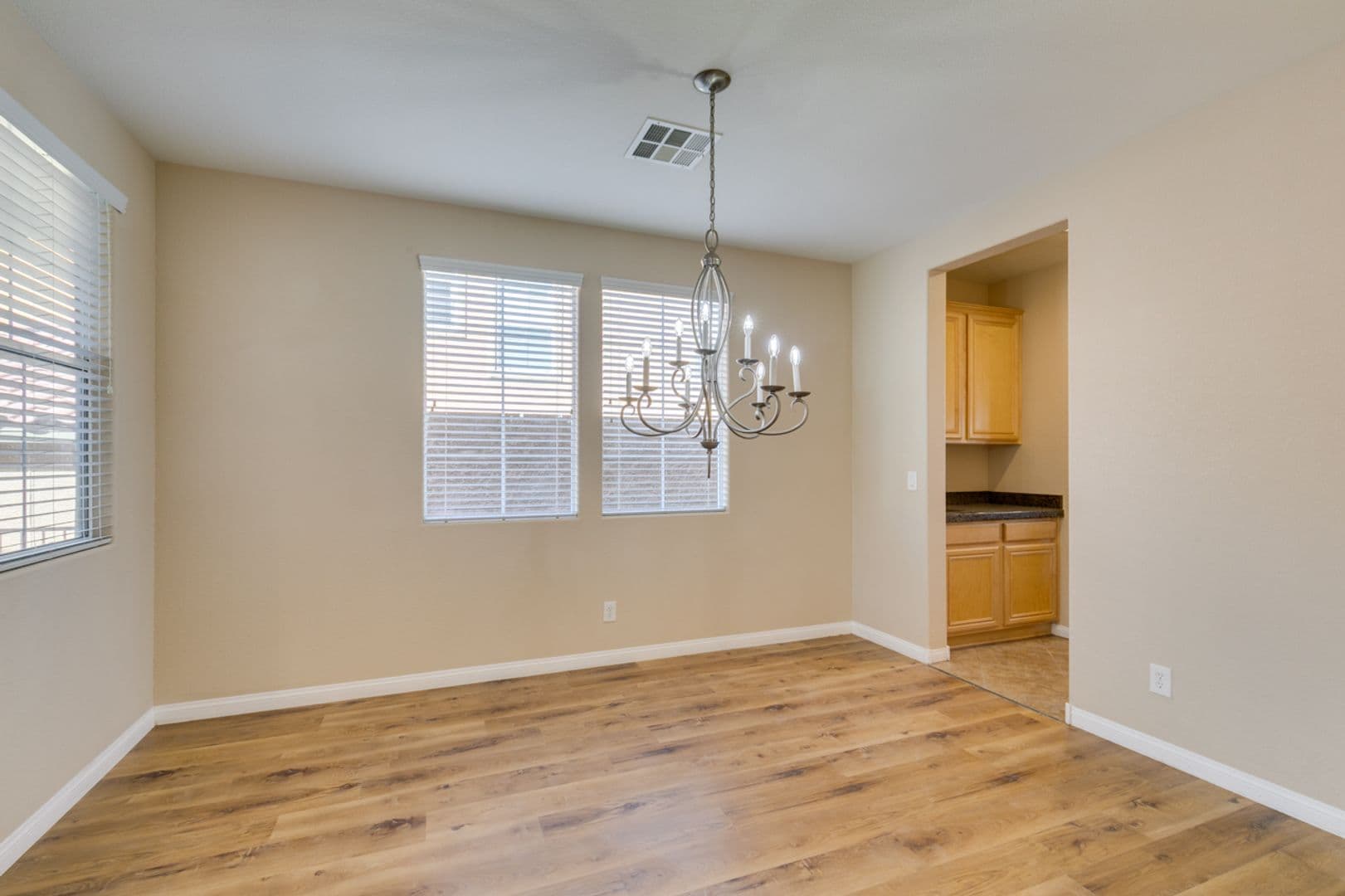 Henderson House: 1178 Yellow Orchid St