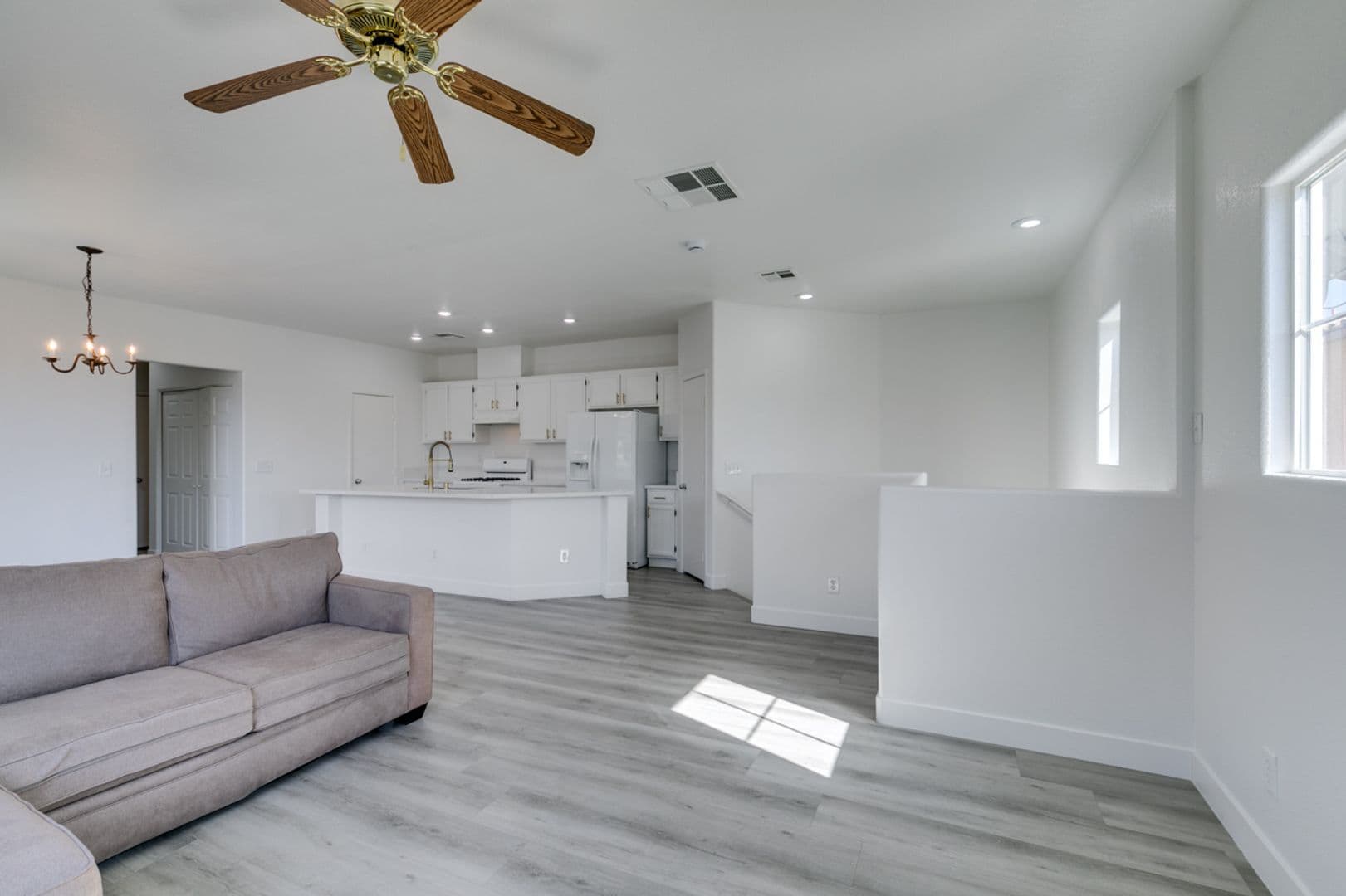 Las Vegas Townhome: 6255 W Arby