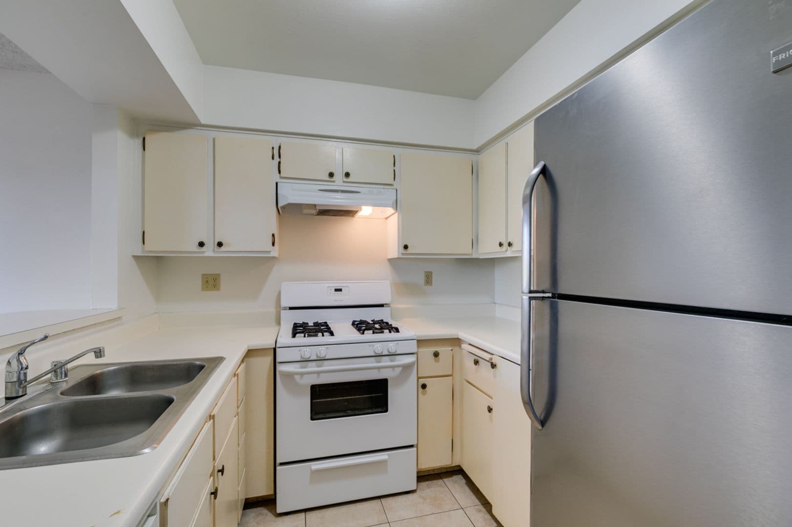 Las Vegas House: 1404 Santa Anita Drive