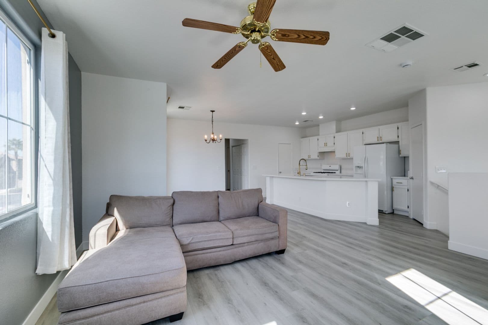 Las Vegas Townhome: 6255 W Arby