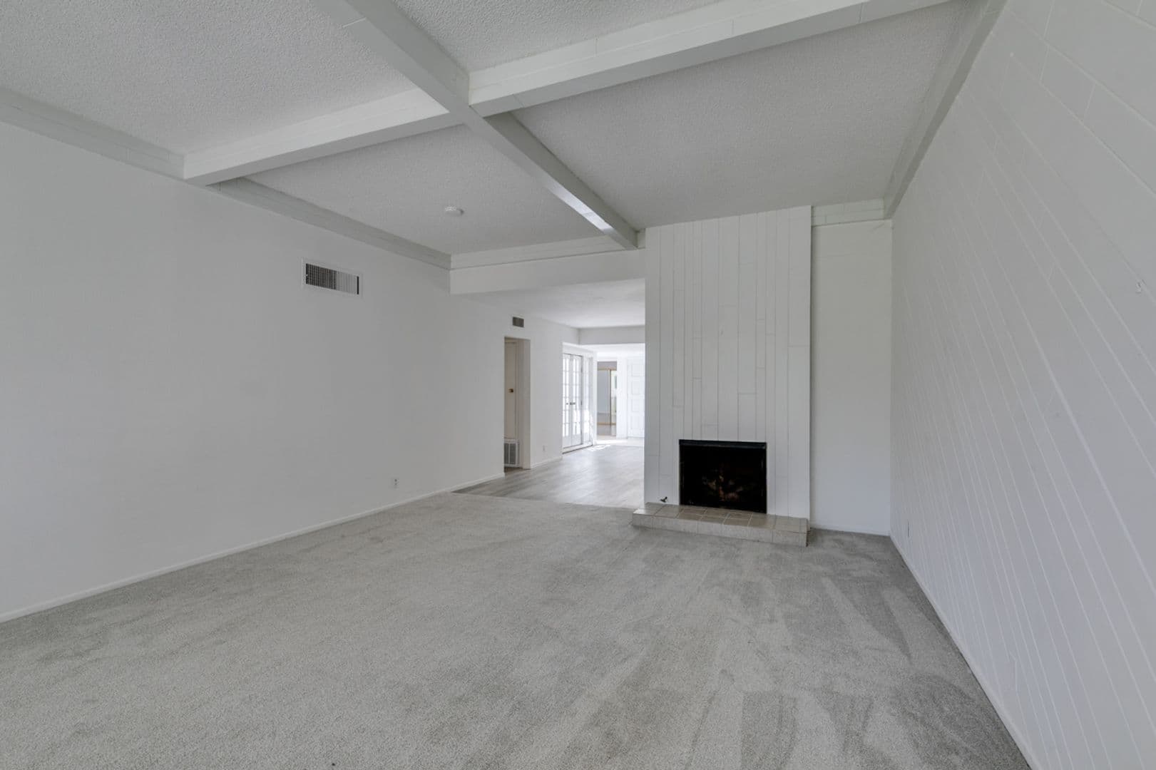 Las Vegas Townhome: 3452 Pino Cir