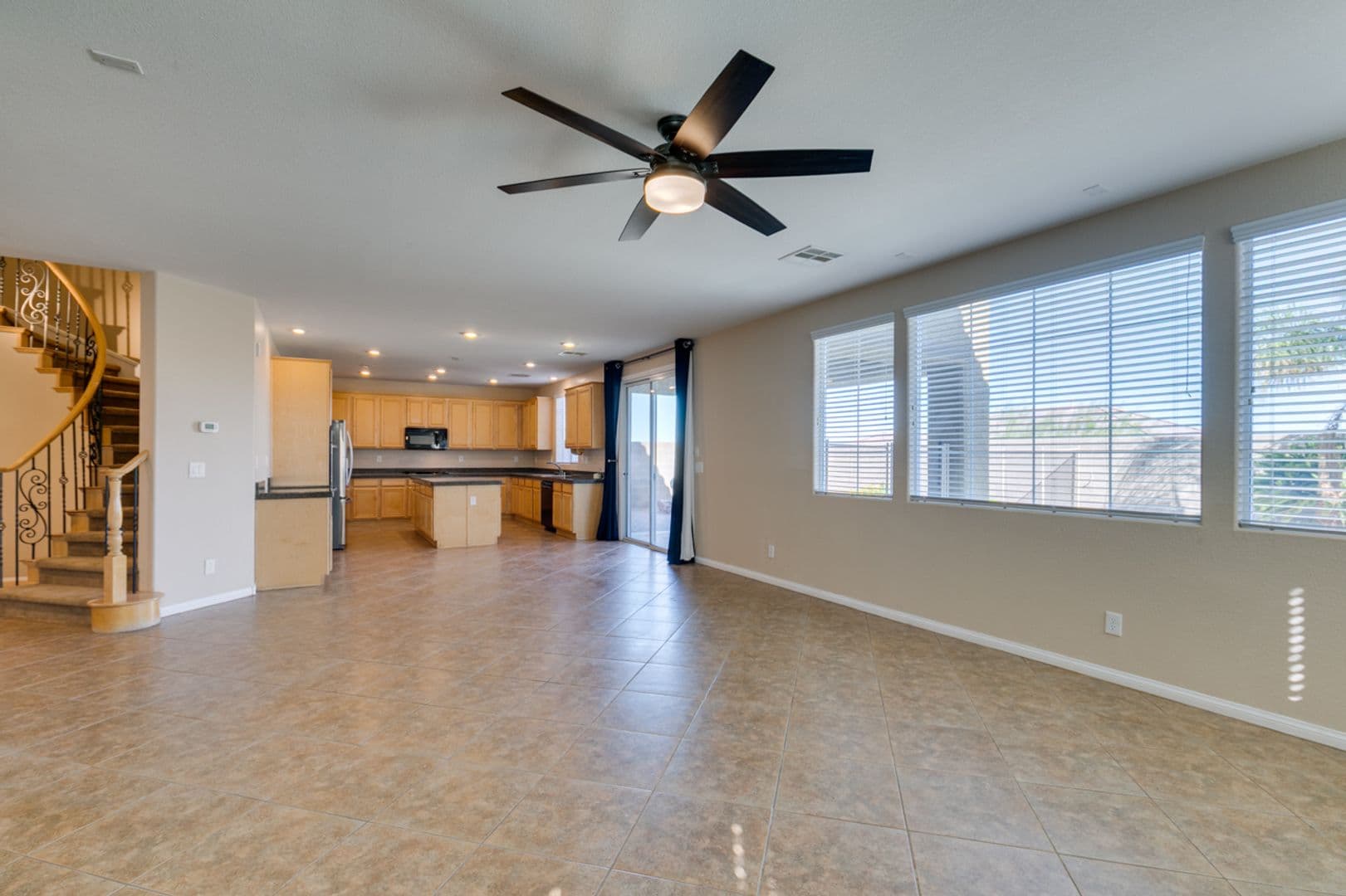 Henderson House: 1178 Yellow Orchid St