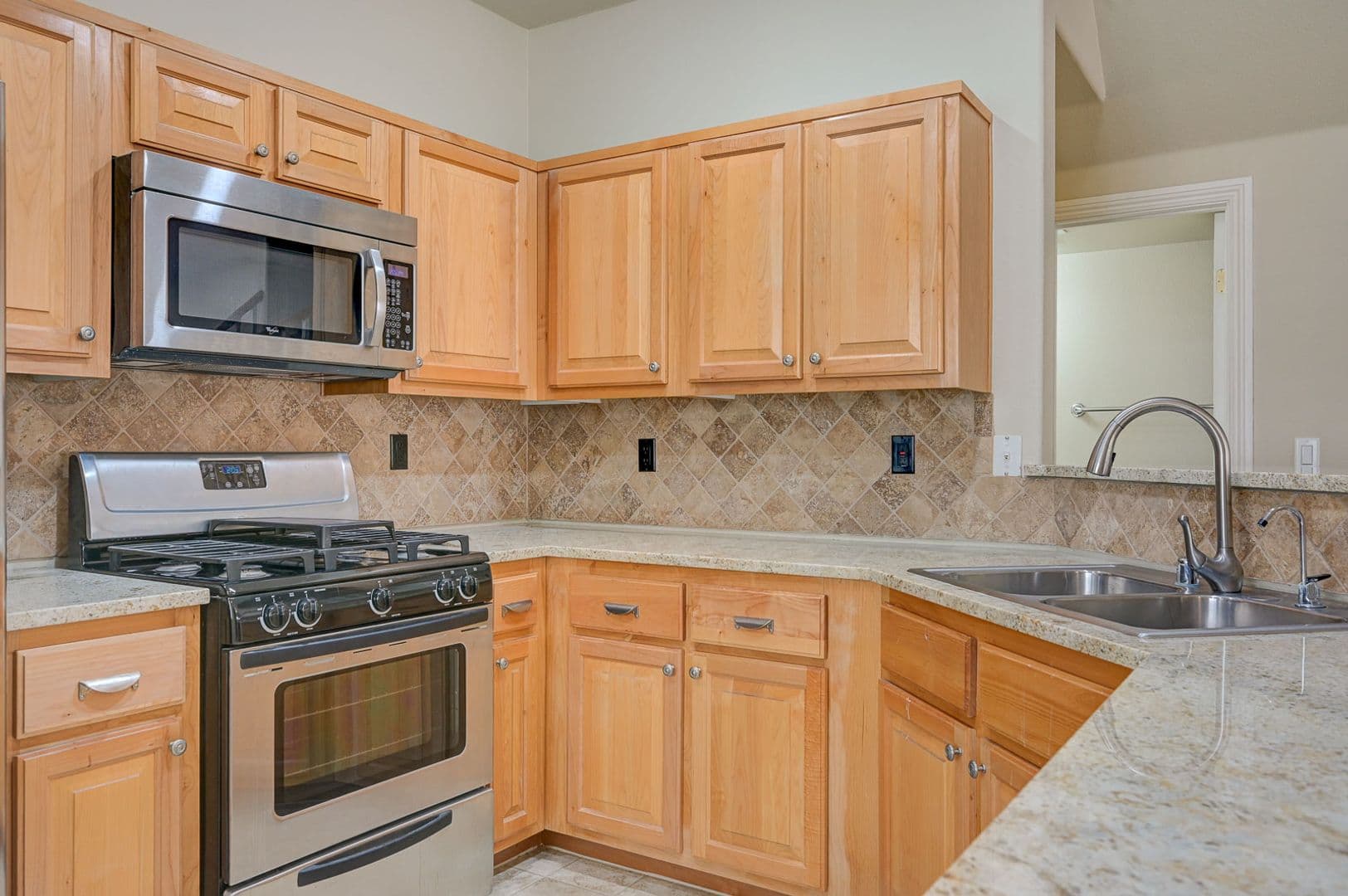 Las Vegas Townhome: 8744 Traveling Breeze Ave