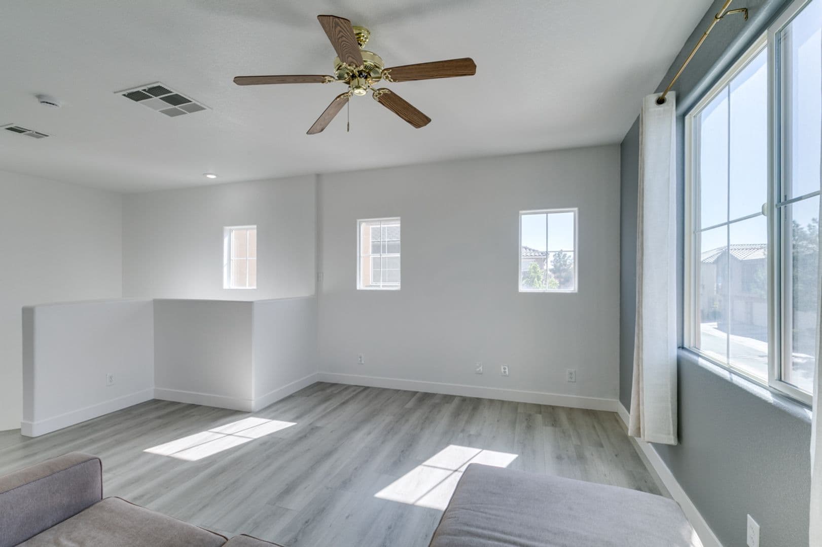 Las Vegas Townhome: 6255 W Arby