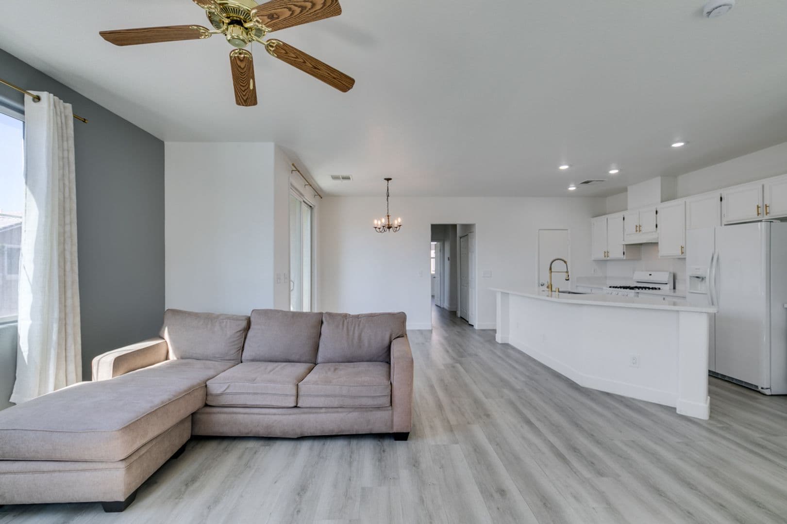 Las Vegas Townhome: 6255 W Arby