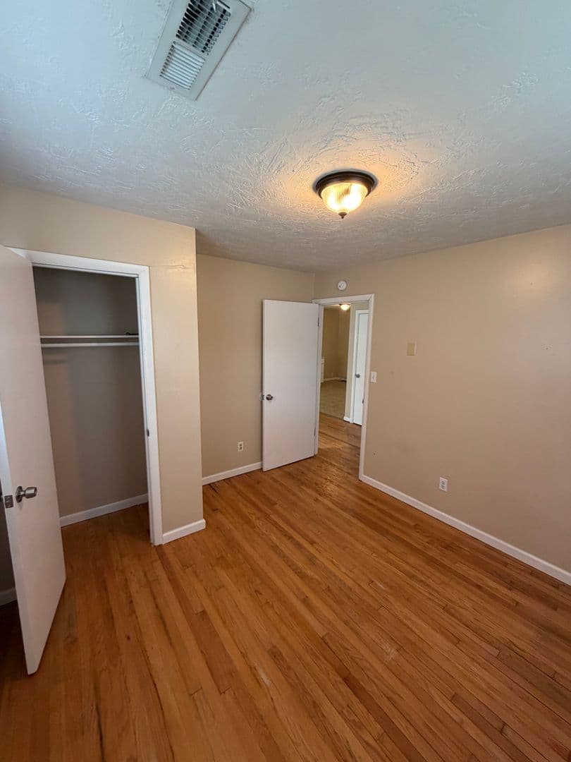Morristown Apartment: 504- 506 Union Ave