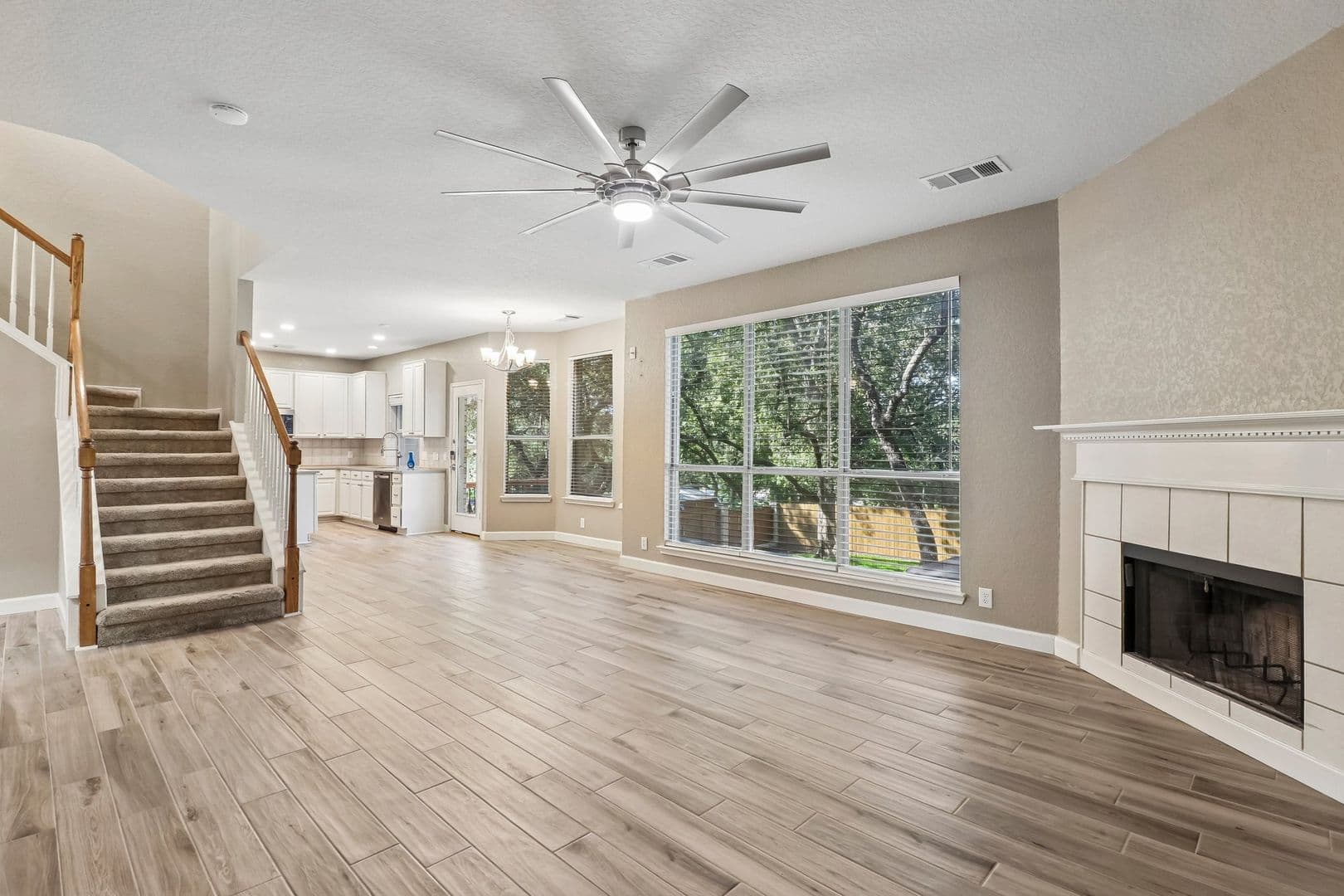 Schertz House: 3904 Arroyo Seco