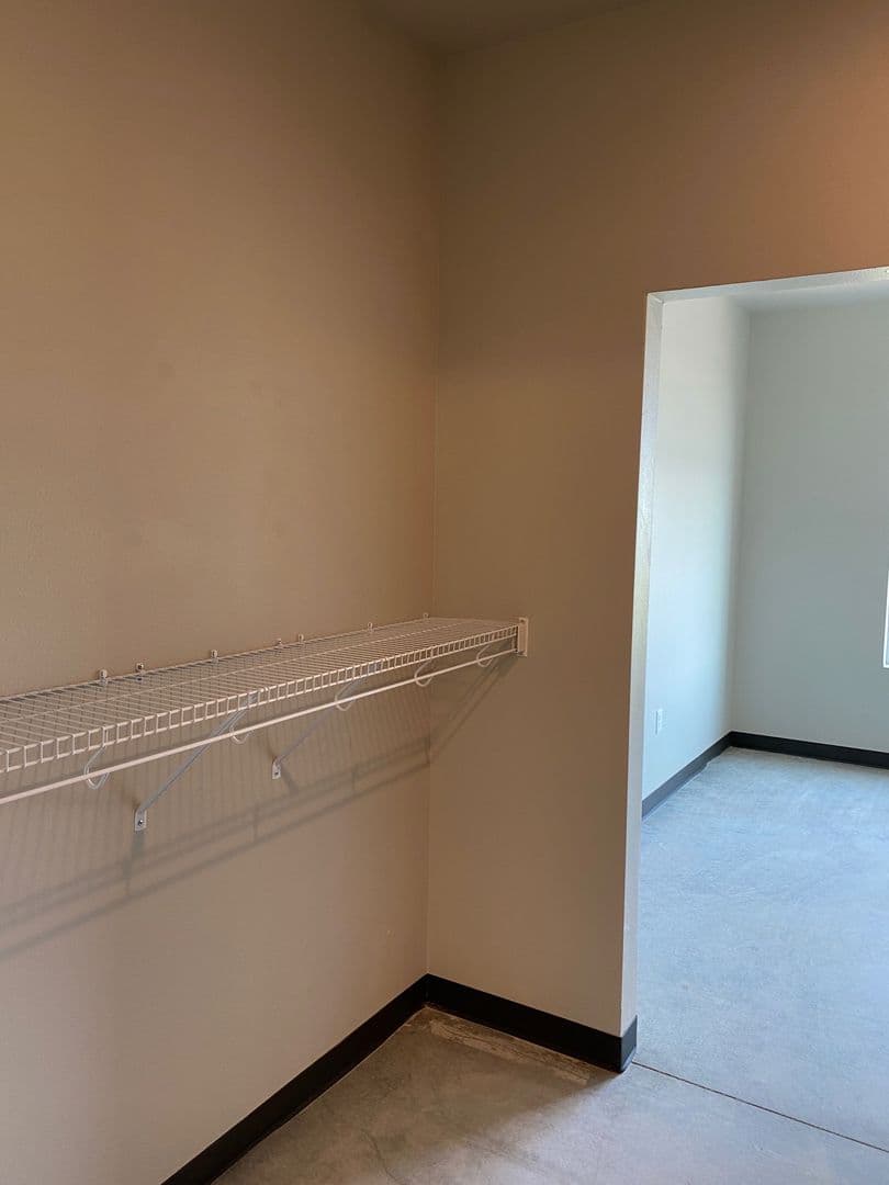 Tiffin Apartment: 1100 Andersen Place