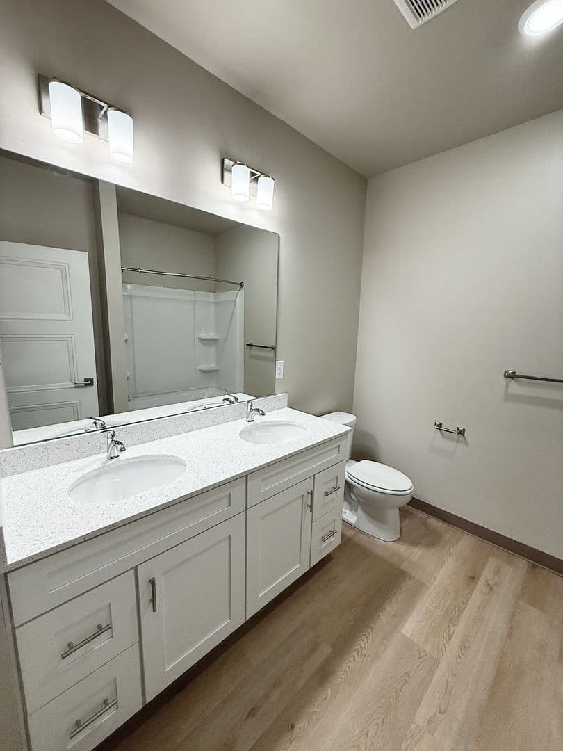 Tiffin Apartment: 1163 Baltic Avenue