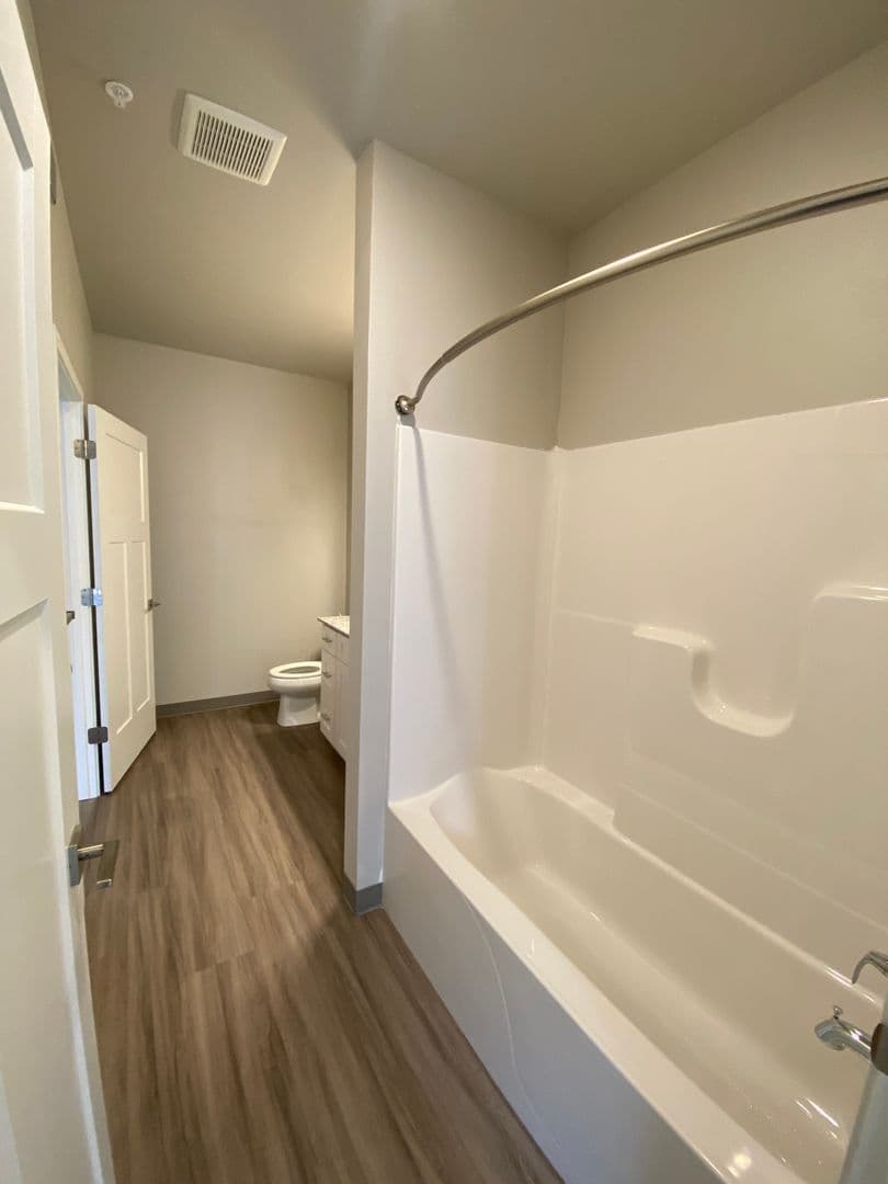 Tiffin Apartment: 1351 Aster Drive