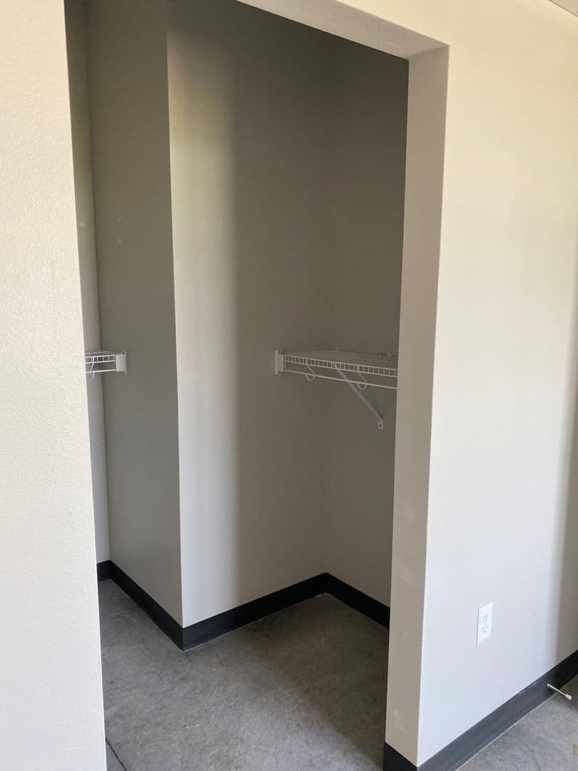 Tiffin Apartment: 1100 Andersen Place