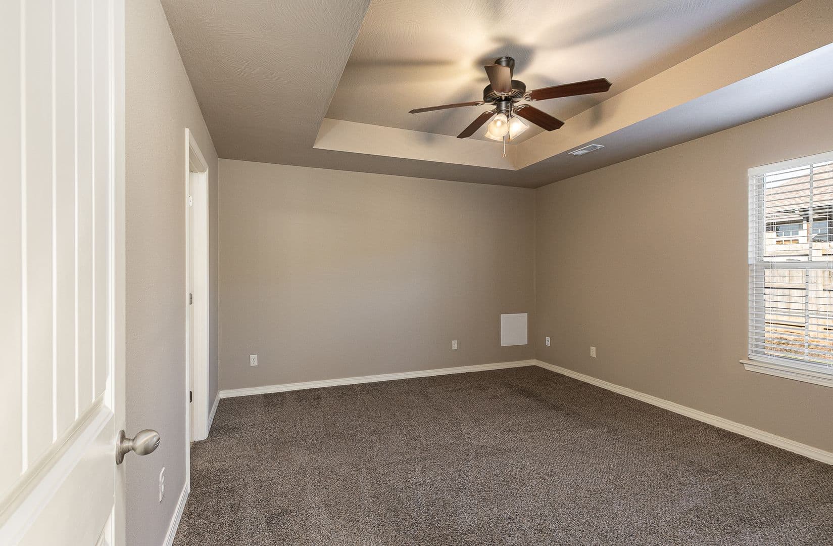 Springfield Apartment: W Sexton