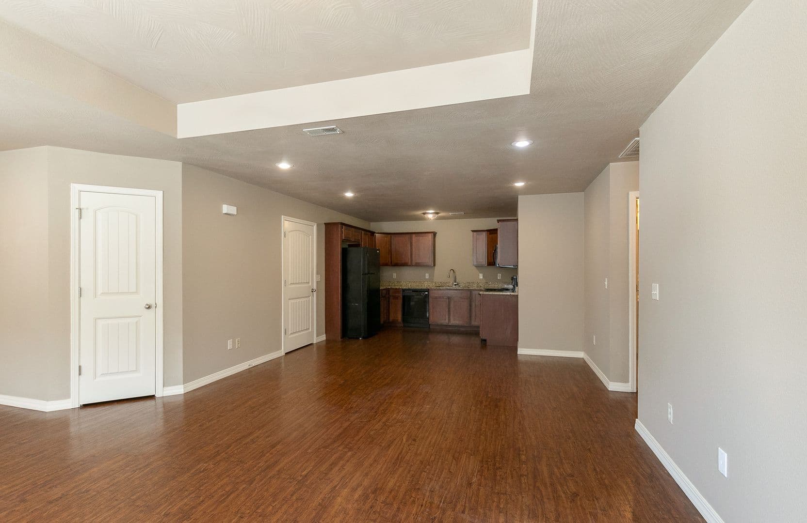Springfield Apartment: W Sexton