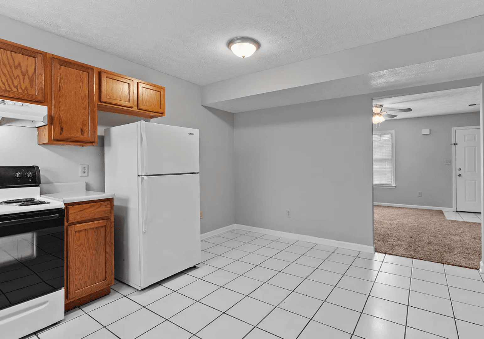 Richmond Apartment: 1100 Richmond Green Dr