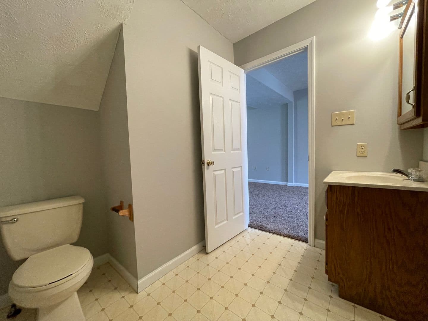 Berea Apartment: 117 Lester Drive