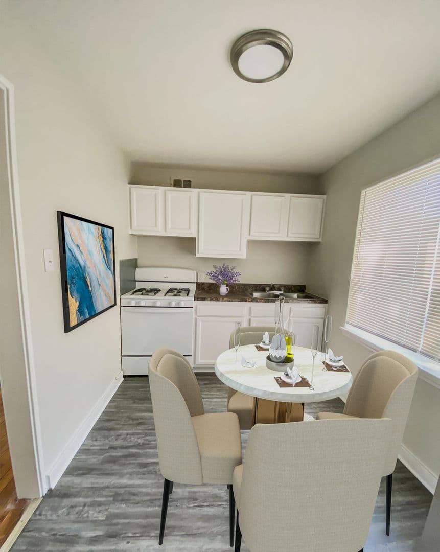 Louisville Apartment: 1403 Nightingale Rd