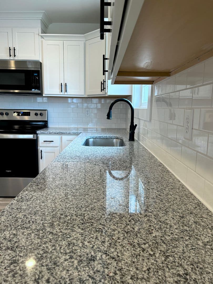 Berea Apartment: 324/326 Winding Branch Drive