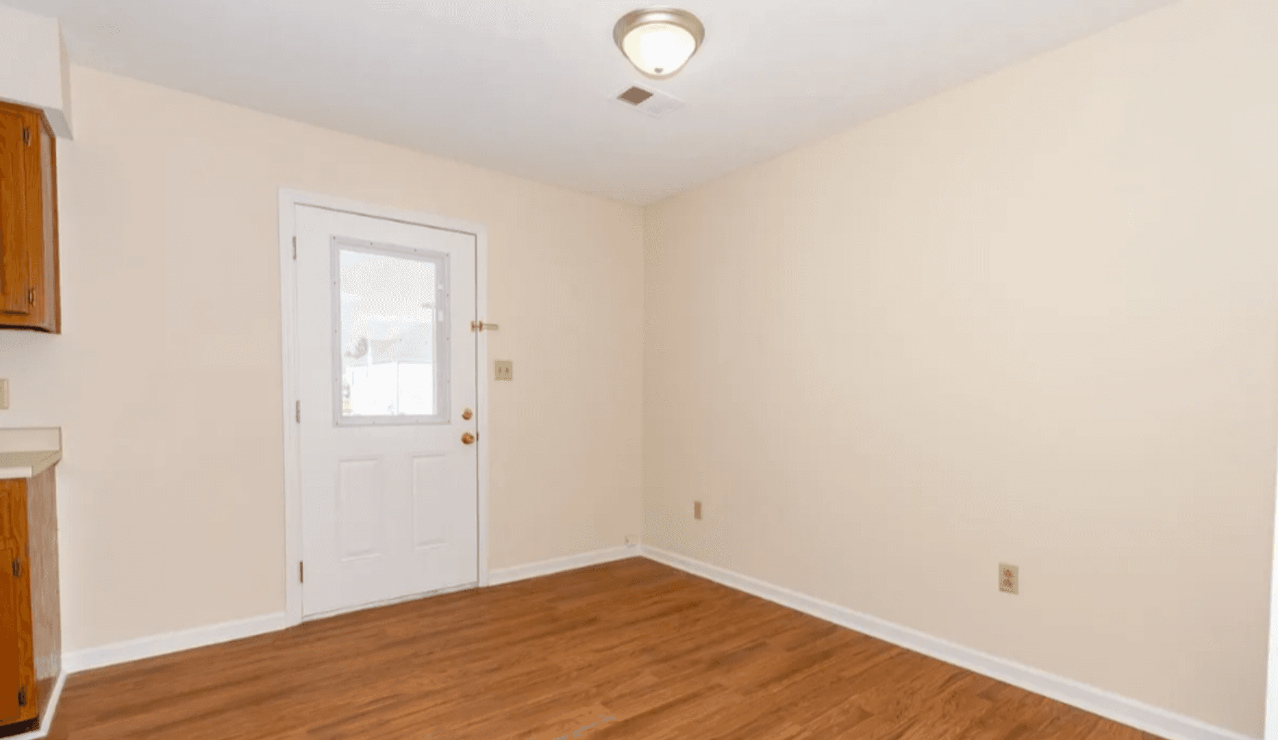 Richmond Apartment: 429 Garden City Dr.