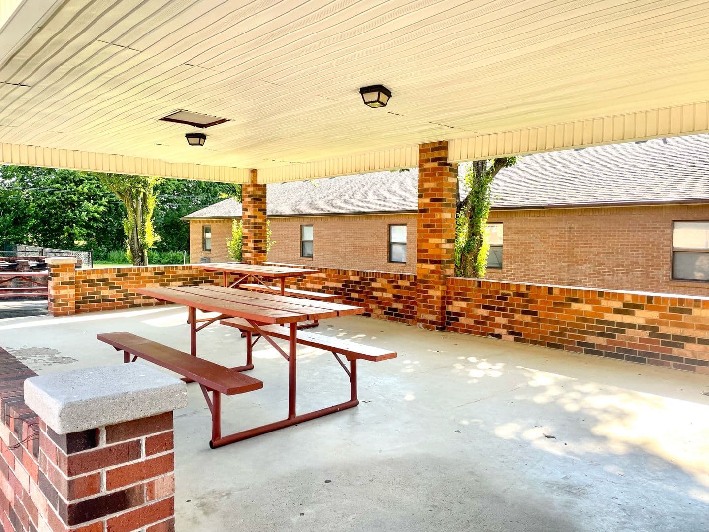 Richmond Apartment: 385 Gibson Lane