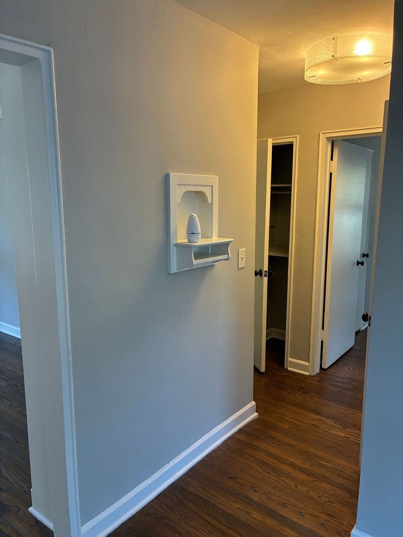 Louisville Apartment: 2315 Glenmary Avenue