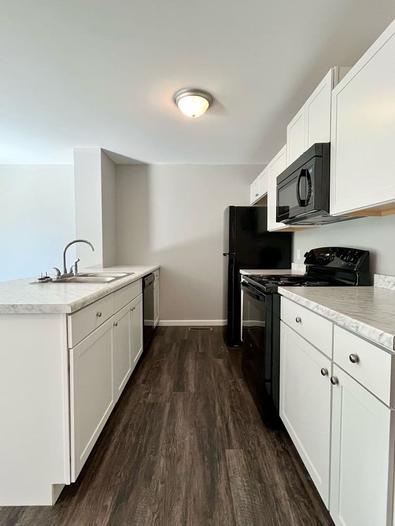 Winchester Apartment: Bel Air Drive