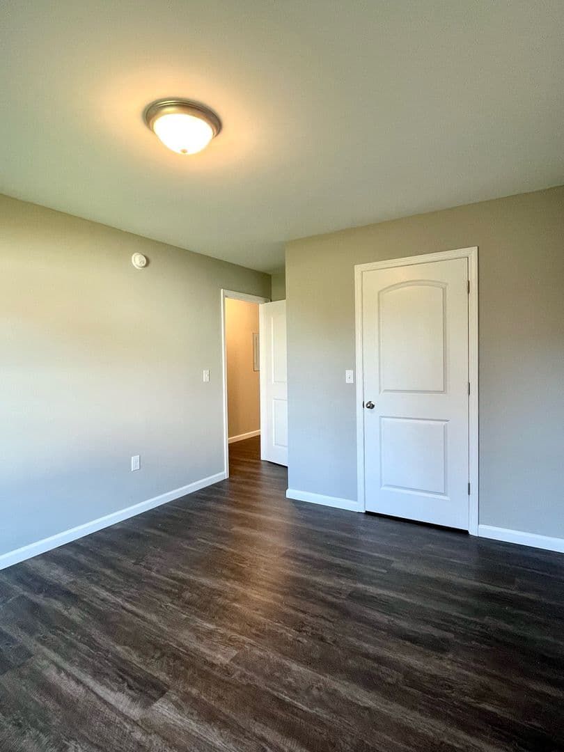 Winchester Apartment: Bel Air Drive