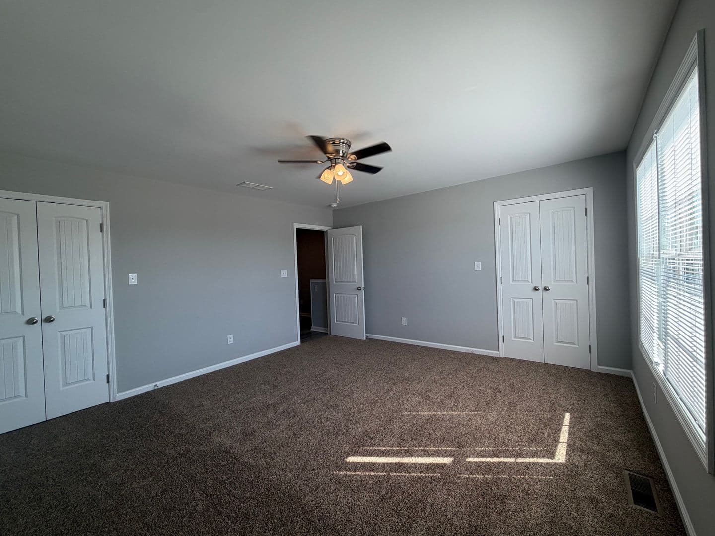 Richmond House: 2011 Dolly Drive
