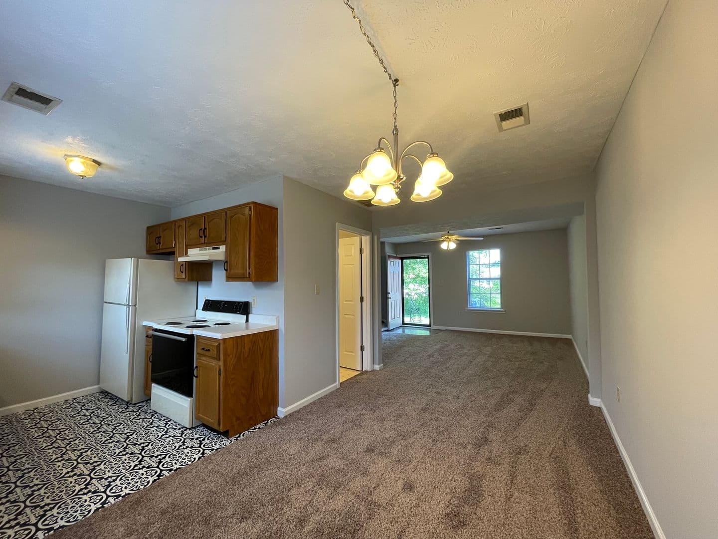 Berea Apartment: 117 Lester Drive