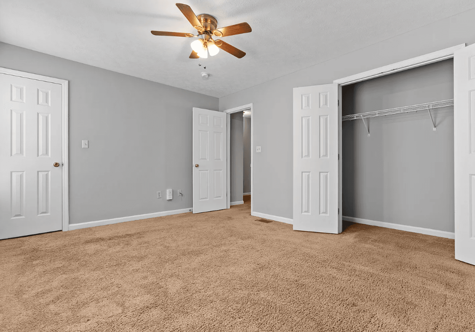 Richmond Apartment: 1100 Richmond Green Dr