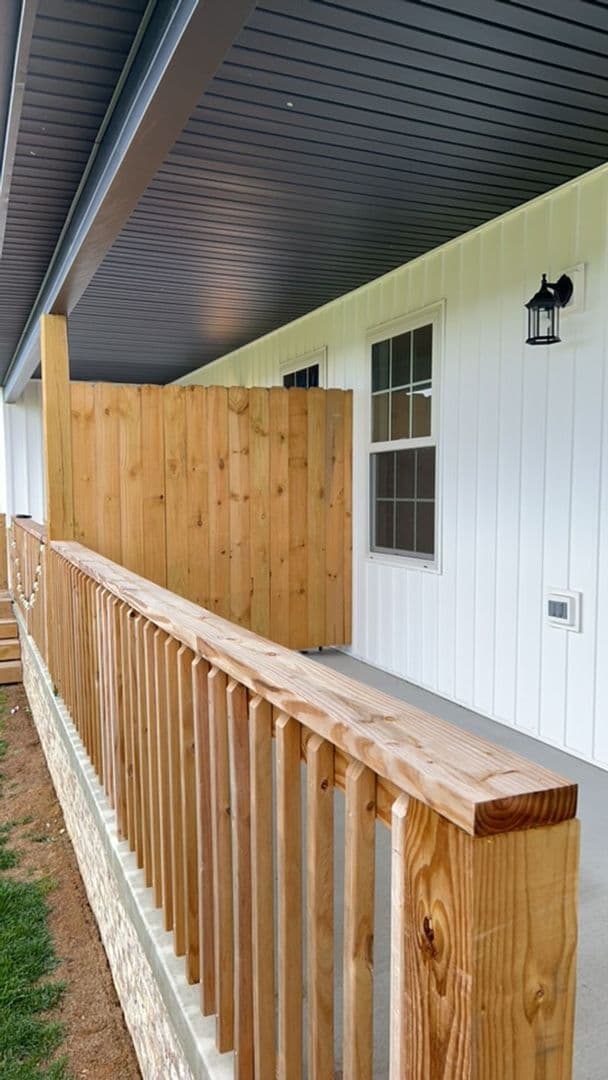 Berea Apartment: 324/326 Winding Branch Drive