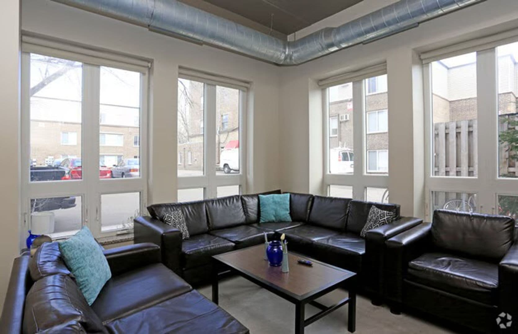 Minneapolis Apartment: 711 4th St SE