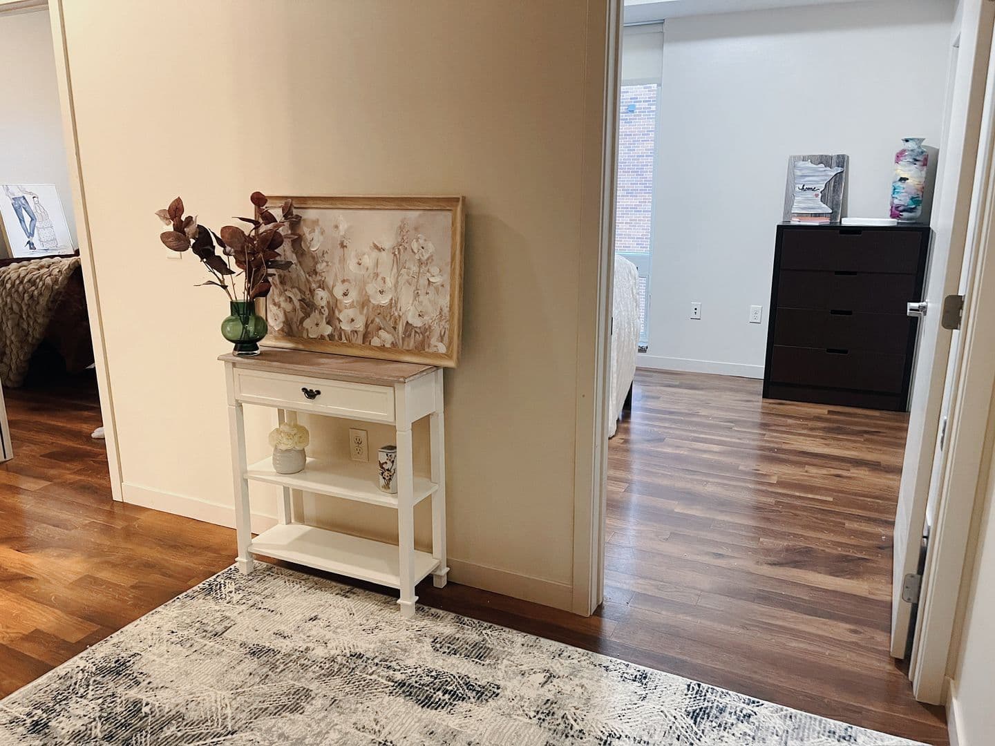 Minneapolis Apartment: 711 4th St SE