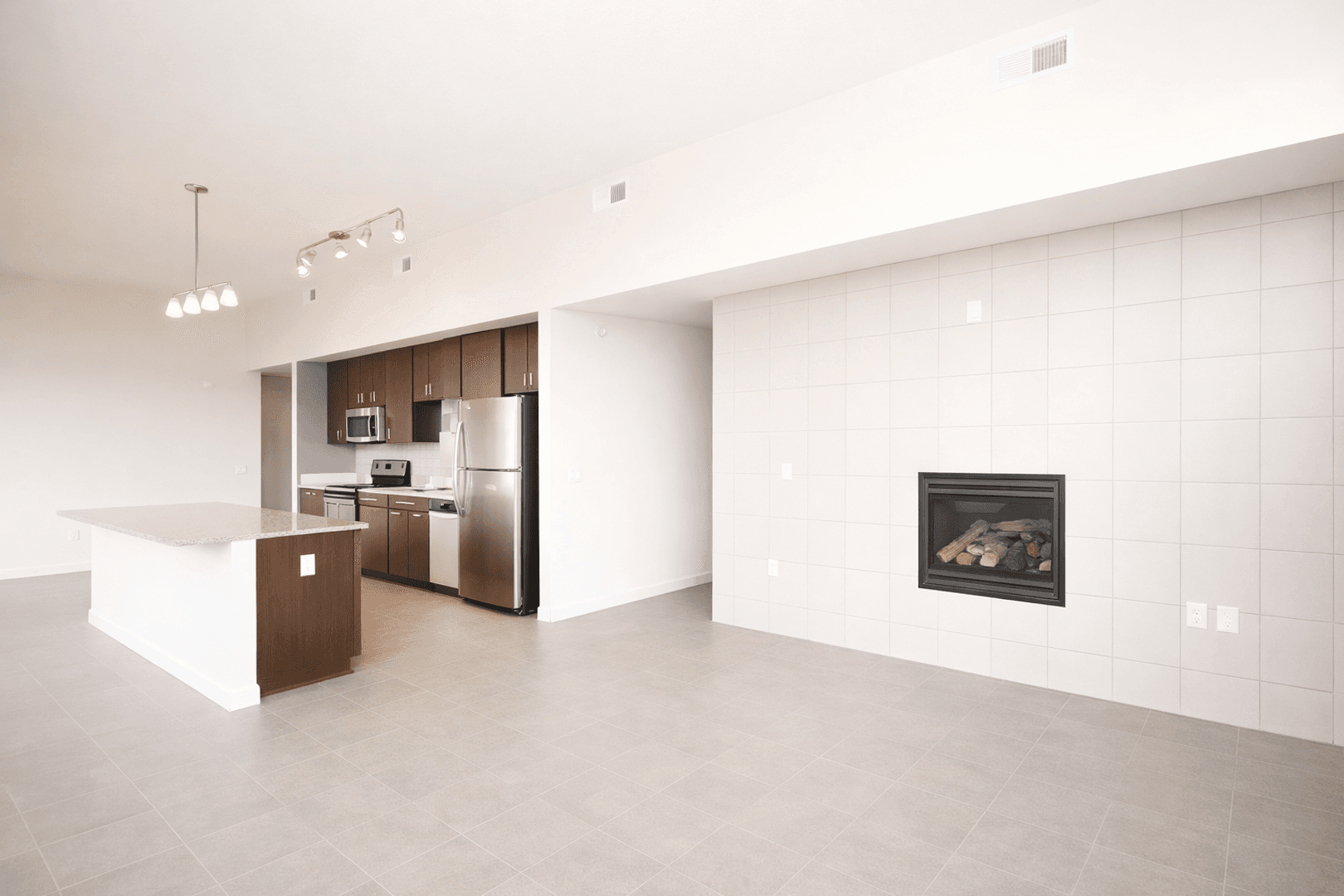 Minneapolis Apartment: 711 4th St SE