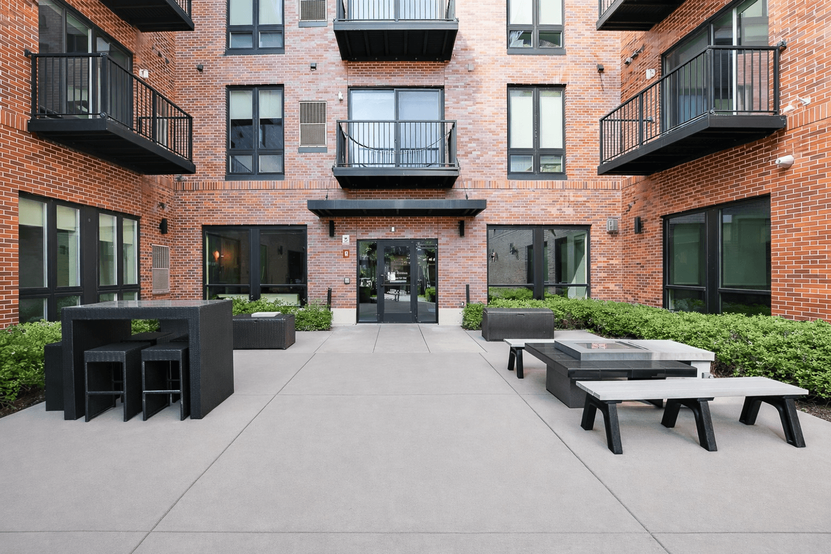 Minneapolis Apartment: 711 4th St SE