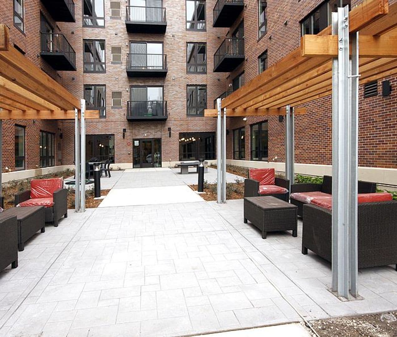 Minneapolis Apartment: 711 4th St SE