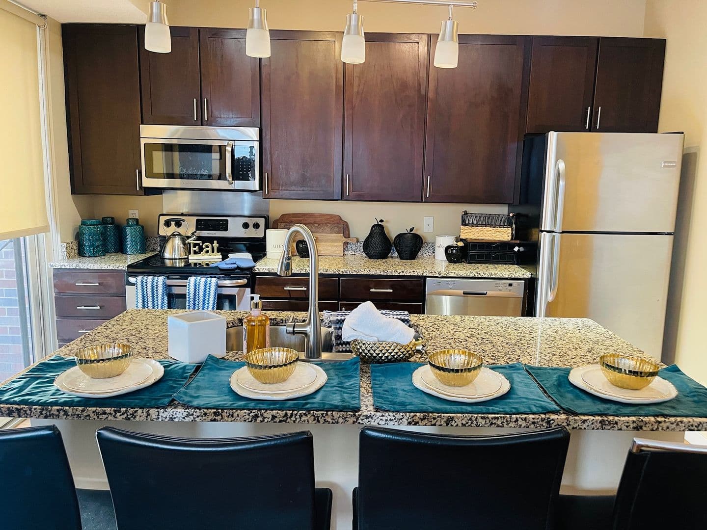 Minneapolis Apartment: 711 4th St SE