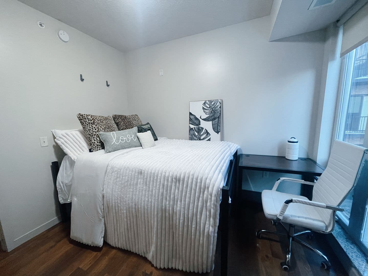 Minneapolis Apartment: 711 4th St SE