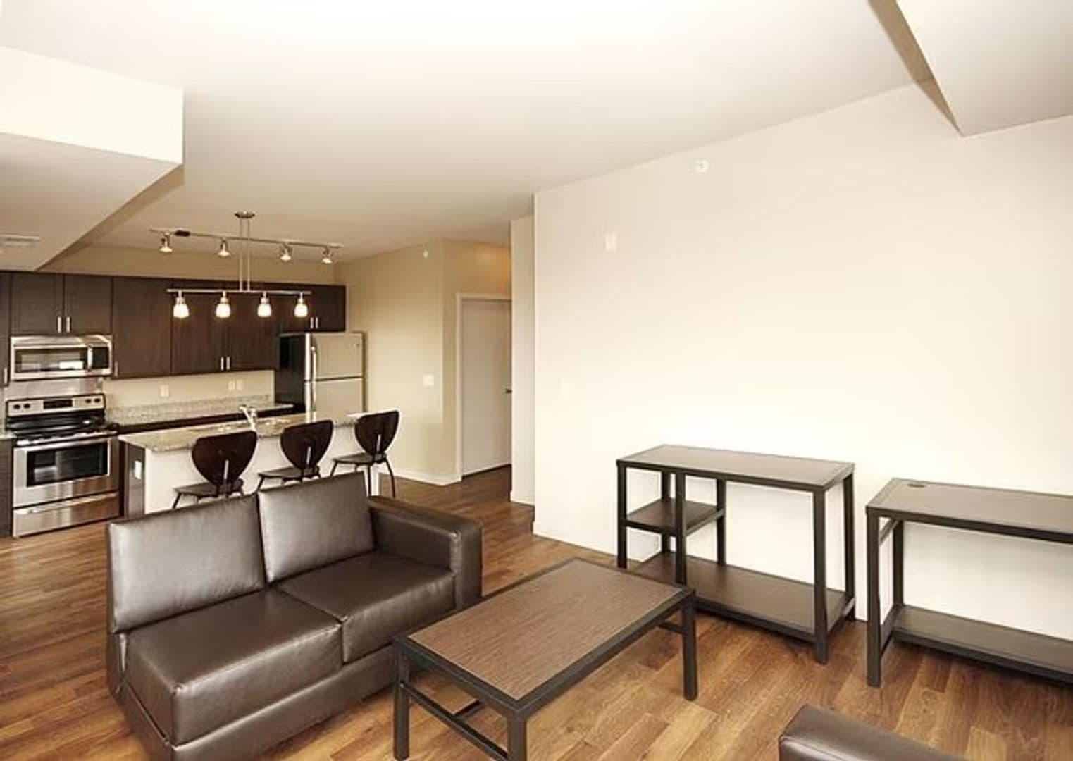 Minneapolis Apartment: 711 4th St SE
