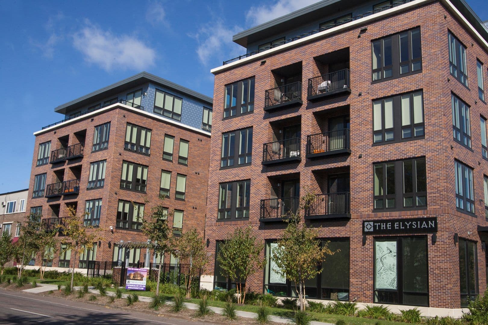 Minneapolis Apartment: 711 4th St SE