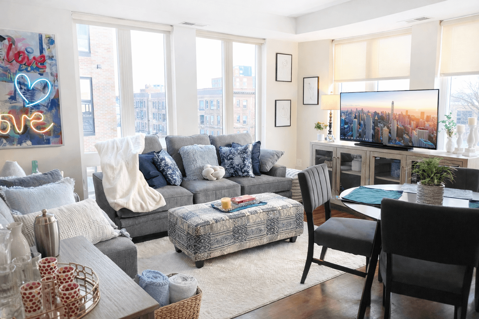 Minneapolis Apartment: 711 4th St SE