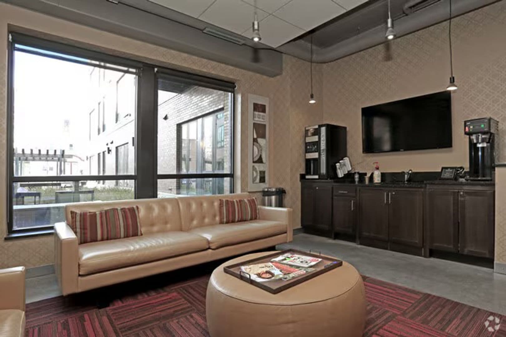 Minneapolis Apartment: 711 4th St SE